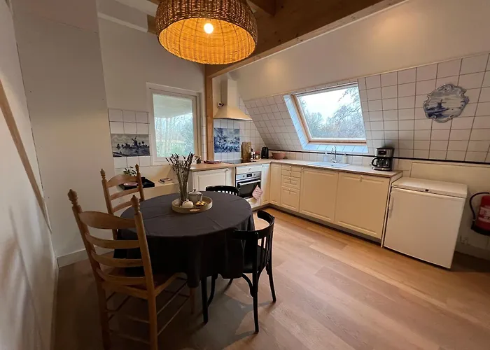 Inn Het Nest Amsterdam